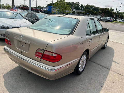 2001 Mercedes-Benz E-Class E 320