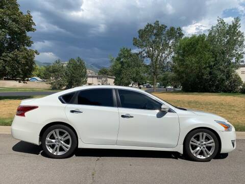 2013 Nissan Altima for sale at A.I. Monroe Auto Sales in Bountiful UT