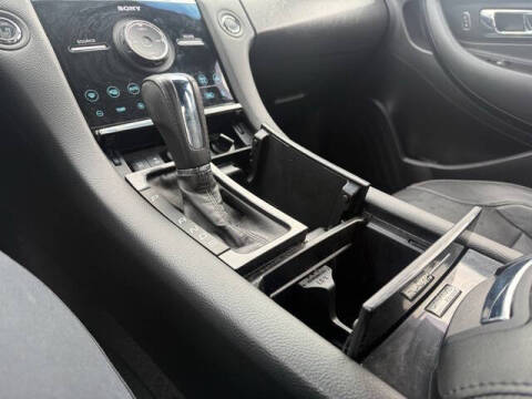 2013 Ford Taurus SHO