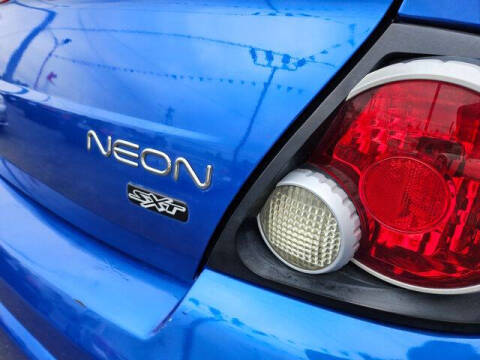 2005 Dodge Neon SXT