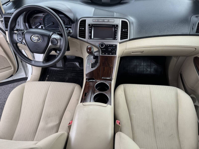 2013 Toyota Venza LE