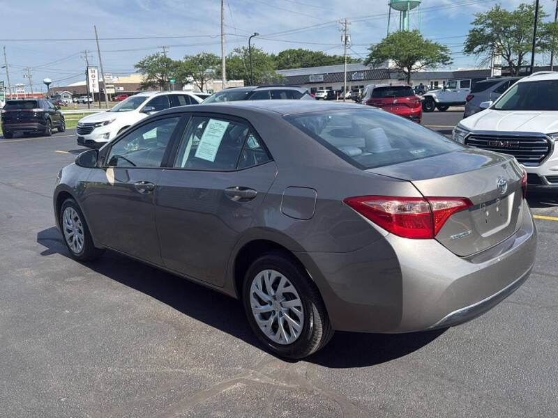 2017 Toyota Corolla LE