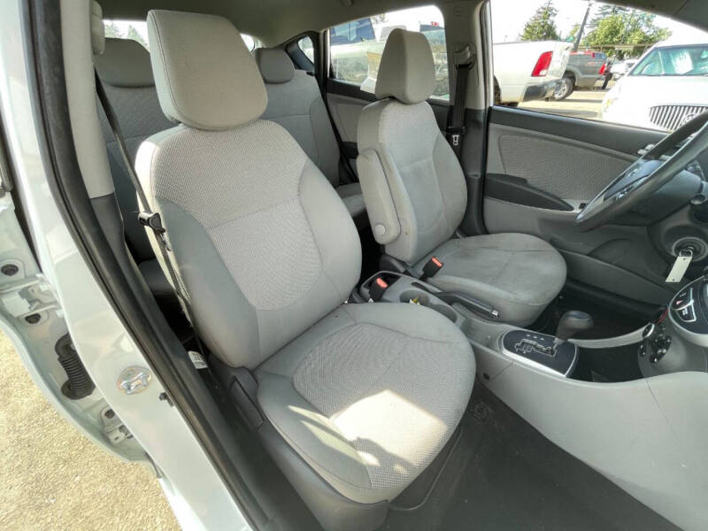 2014 Hyundai Accent GS