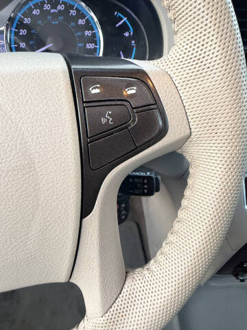 2014 Toyota Sienna XLE 7-Passenger