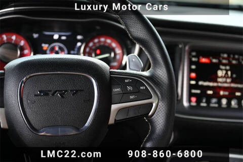 2015 Dodge Challenger SRT Hellcat