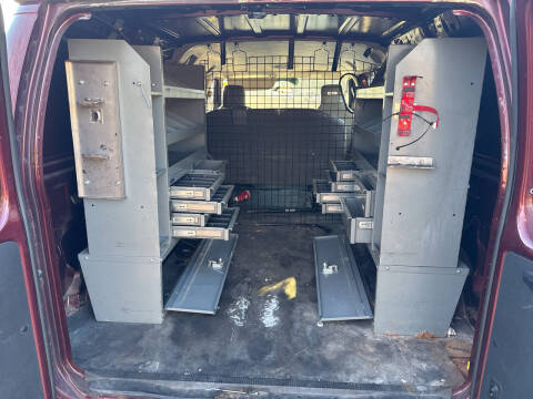 2010 Ford E-Series E-250