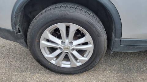 2015 Nissan Rogue SV