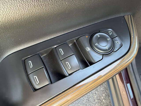 2017 GMC Acadia SLE-2