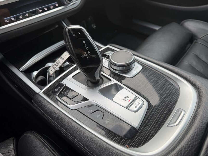 2020 BMW 7 Series 740i