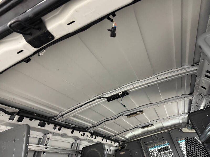 2018 Chevrolet Express 2500