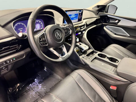 2025 Acura MDX w/Tech