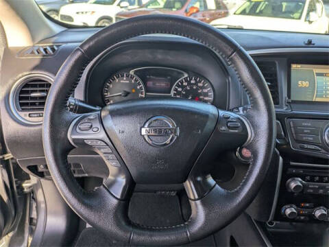 2013 Nissan Pathfinder SV