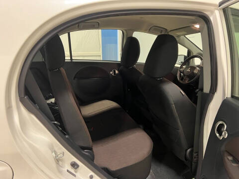 2012 Mitsubishi i-MiEV SE