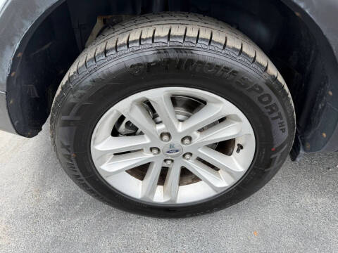 2011 Ford Explorer XLT