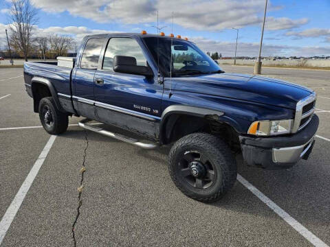 2002 Dodge Ram 2500 for sale at Short Line Auto Inc in Rochester MN