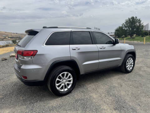 2021 Jeep Grand Cherokee Laredo E