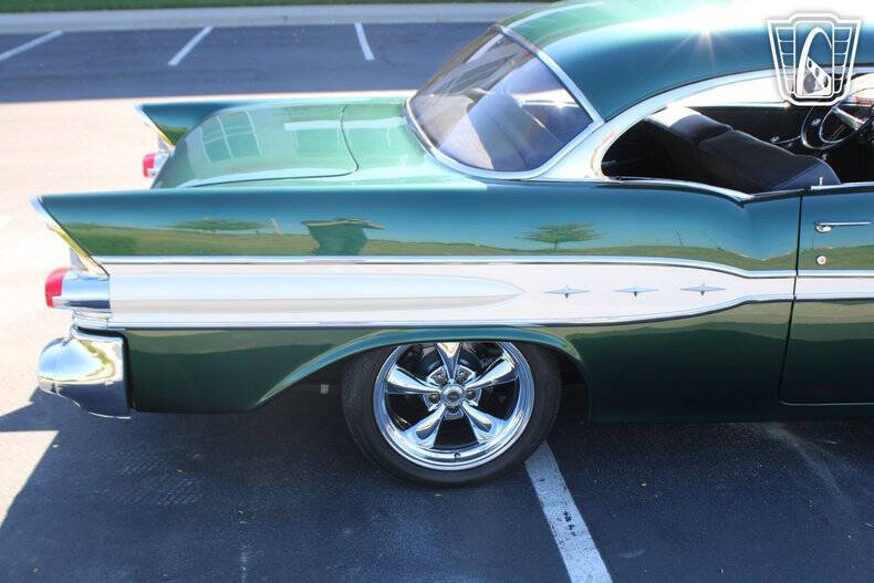 1957 Pontiac Chieftain