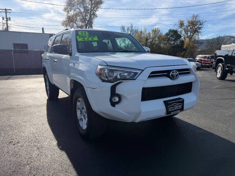 2022 Toyota 4Runner SR5