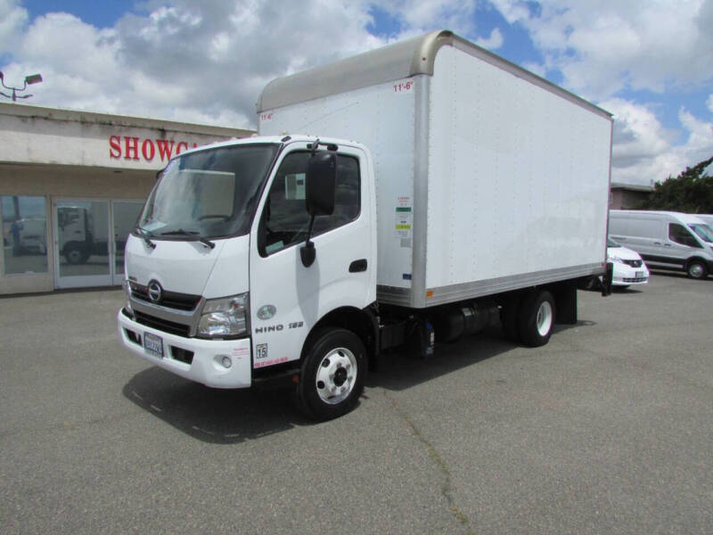 2020 Hino 155