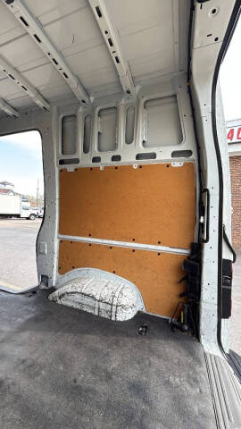 2014 Nissan NV