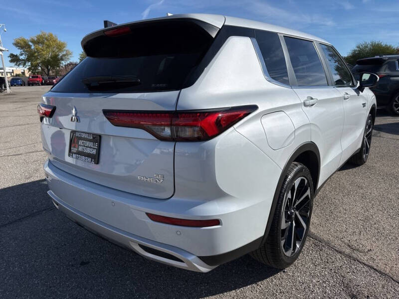 2025 Mitsubishi Outlander PHEV SE