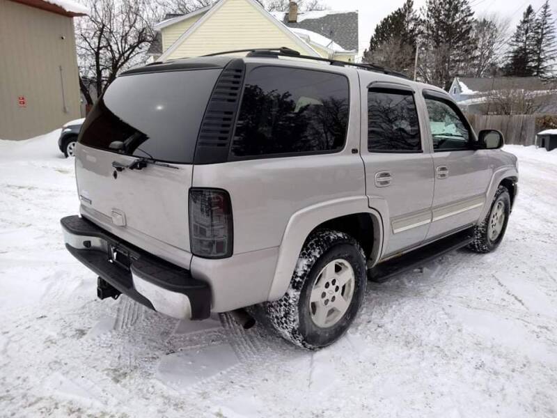 2006 Chevrolet Tahoe for sale at WB Auto Sales LLC in Barnum MN