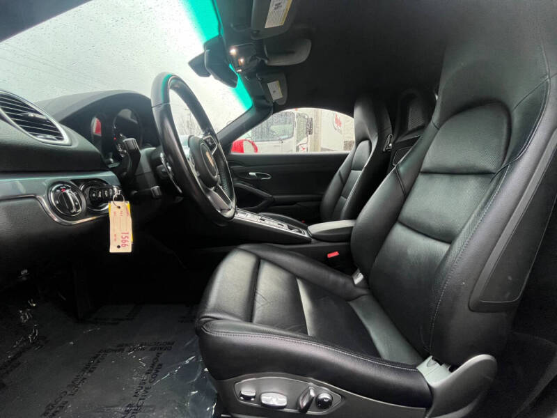 2023 Porsche 718 Boxster