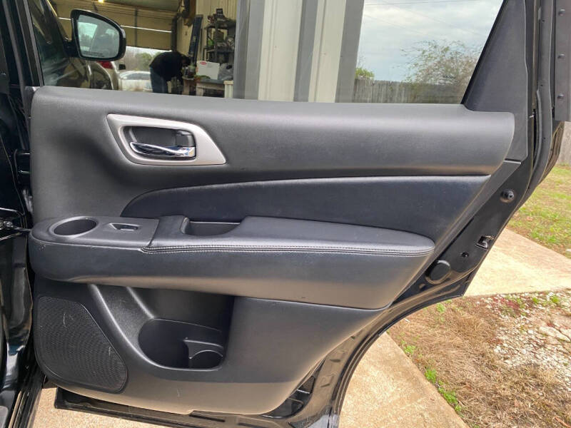 2013 Nissan Pathfinder SL