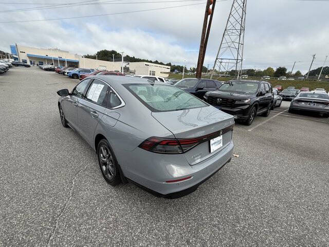 2025 Honda Accord Hybrid EX-L