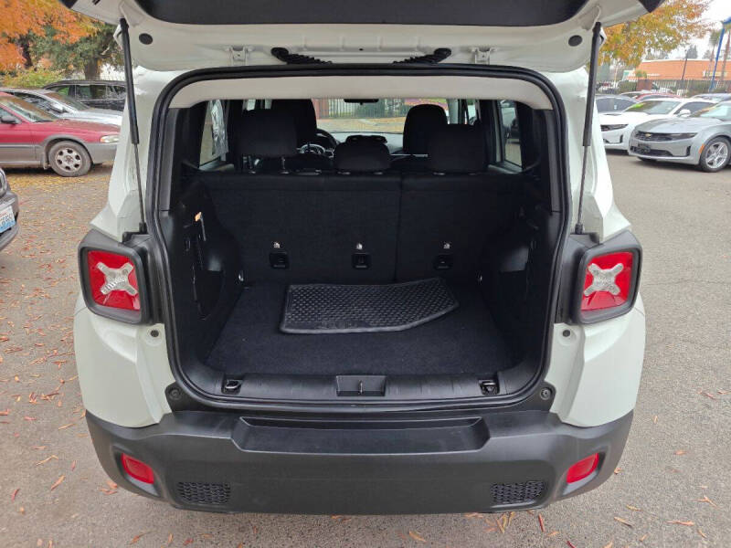 2023 Jeep Renegade Upland