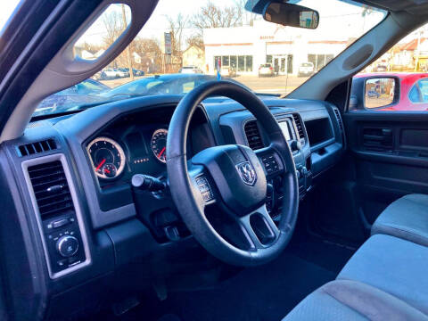 2017 RAM 1500 Express