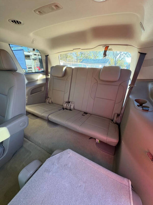 2017 GMC Yukon SLT