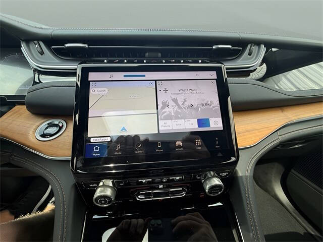 2024 Jeep Grand Cherokee L Summit