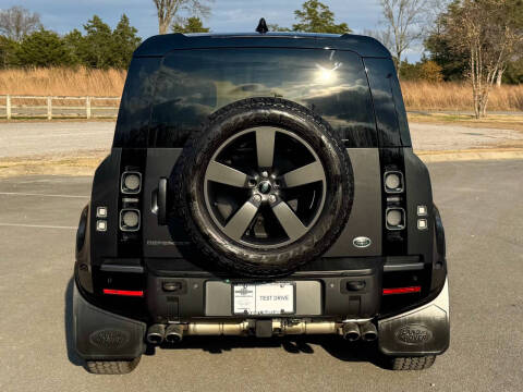 2023 Land Rover Defender