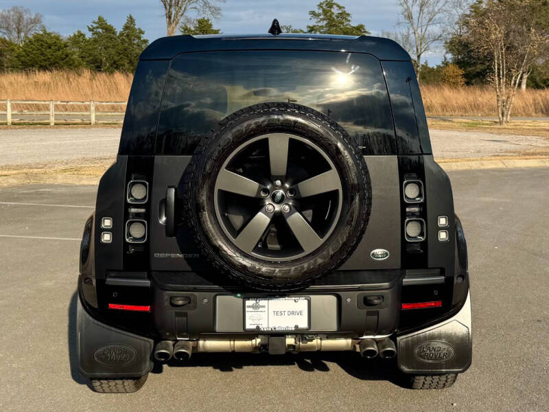 2023 Land Rover Defender