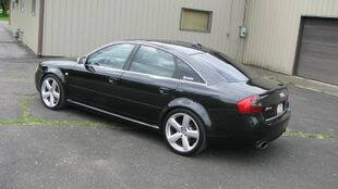 2003 Audi RS 6 quattro