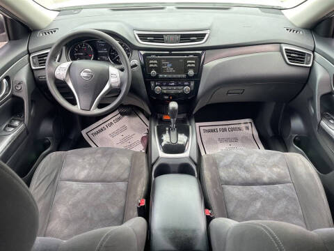 2015 Nissan Rogue SV