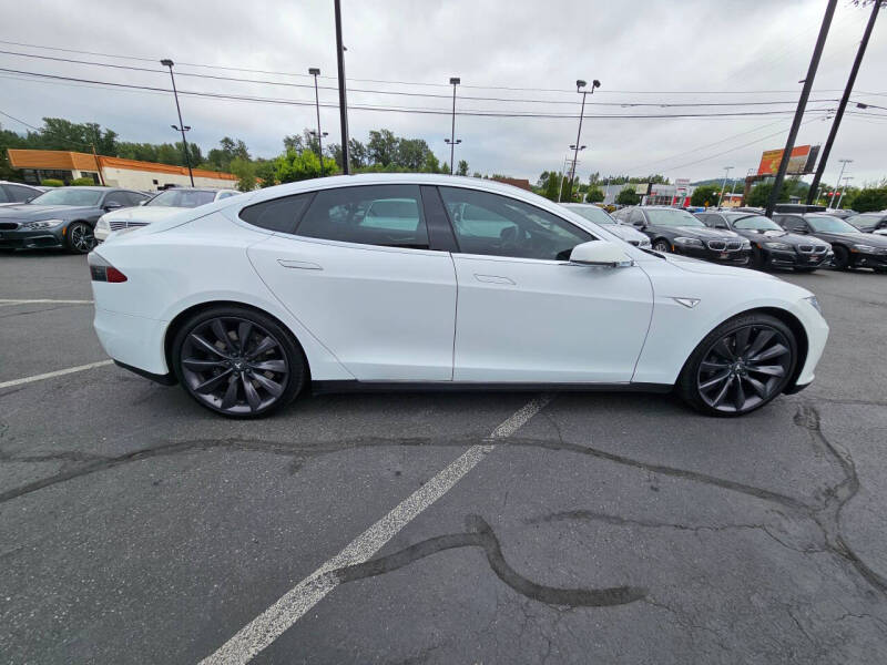 2015 Tesla Model S 70D