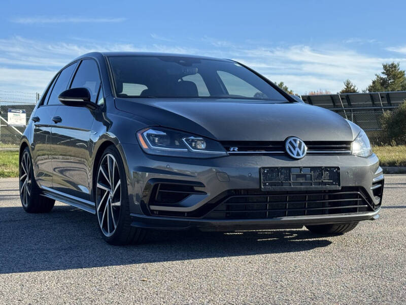 2019 Volkswagen Golf R 4Motion