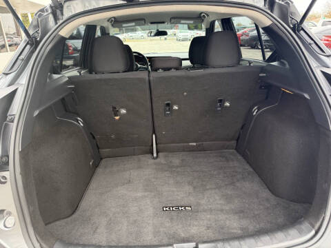 2019 Nissan Kicks SV