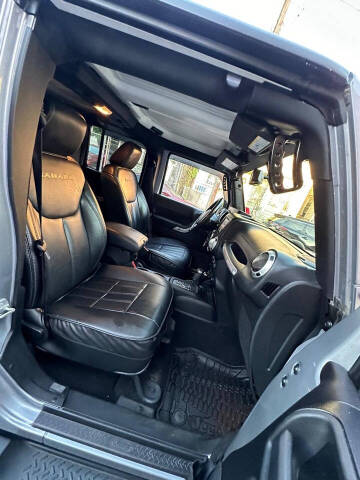 2015 Jeep Wrangler Unlimited Sahara