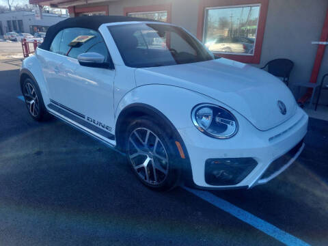 2017 Volkswagen Beetle Convertible for sale at Richardson Sales, Service & Powersports in Highland IN