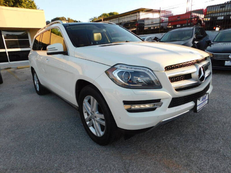 2013 Mercedes-Benz GL-Class for sale at AMD AUTO in San Antonio TX