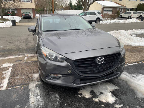 2017 Mazda MAZDA3 Grand Touring