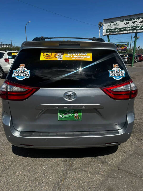 2017 Toyota Sienna