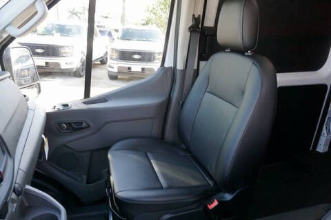 2025 Ford Transit 250