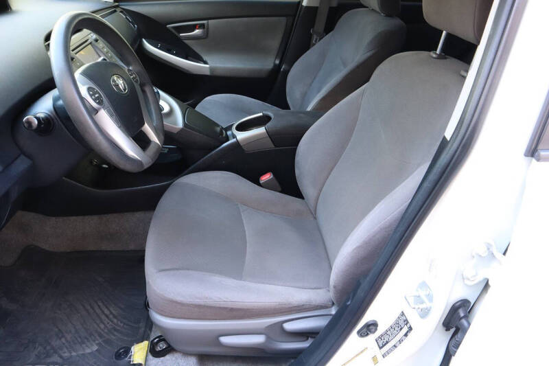 2015 Toyota Prius Two