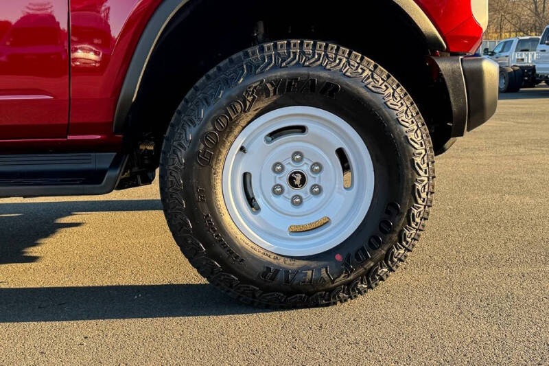 2025 Ford Bronco Heritage Edition