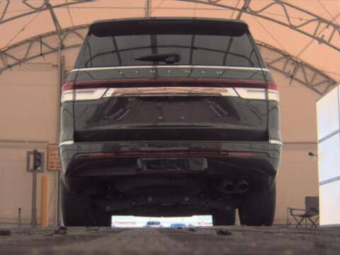 2023 Lincoln Navigator Standard