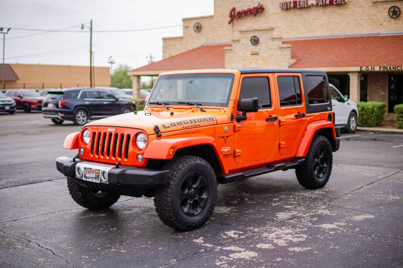 2015 Jeep Wrangler Unlimited Sahara's photo